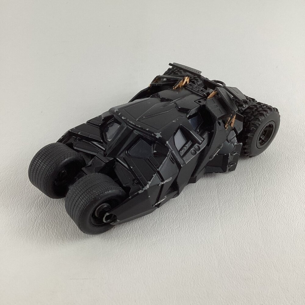 DC Comics Batman Dark Knight Tumbler Batmobile Vehicle 1:32 Jada Toys 2020